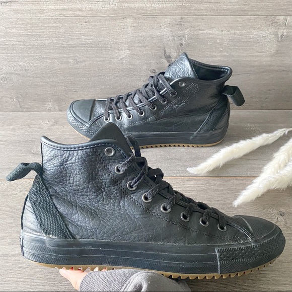 converse chuck taylor hollis